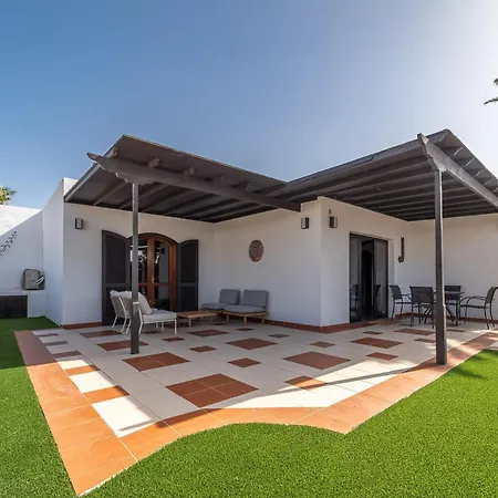 Villa Vv Makita By Hh *