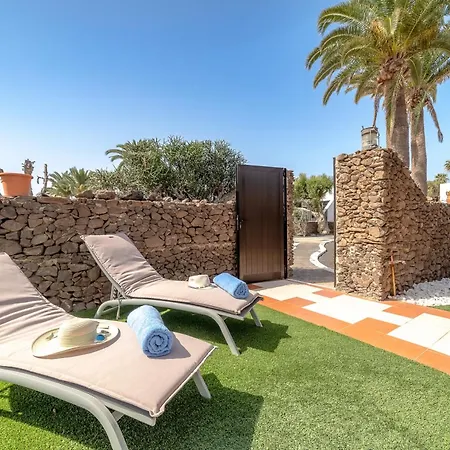 Villa Vv Makita By Hh