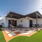 Villa Vv Makita By Hh *