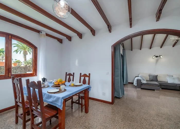 Villa Vv Makita By Hh *