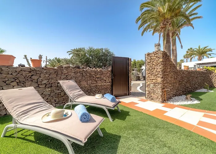 Villa Vv Makita By Hh